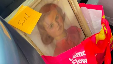 Ez a festmény az őrületbe kergeti a vevőit - Mindig visszaviszik