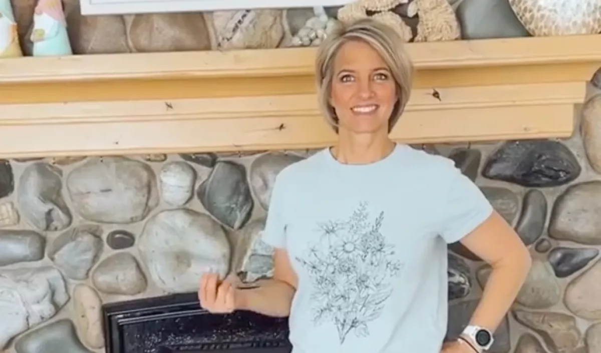 26 évben volt terhes ez a tiktoker - Megmutatta 15 gyerekes otthonát - Videók