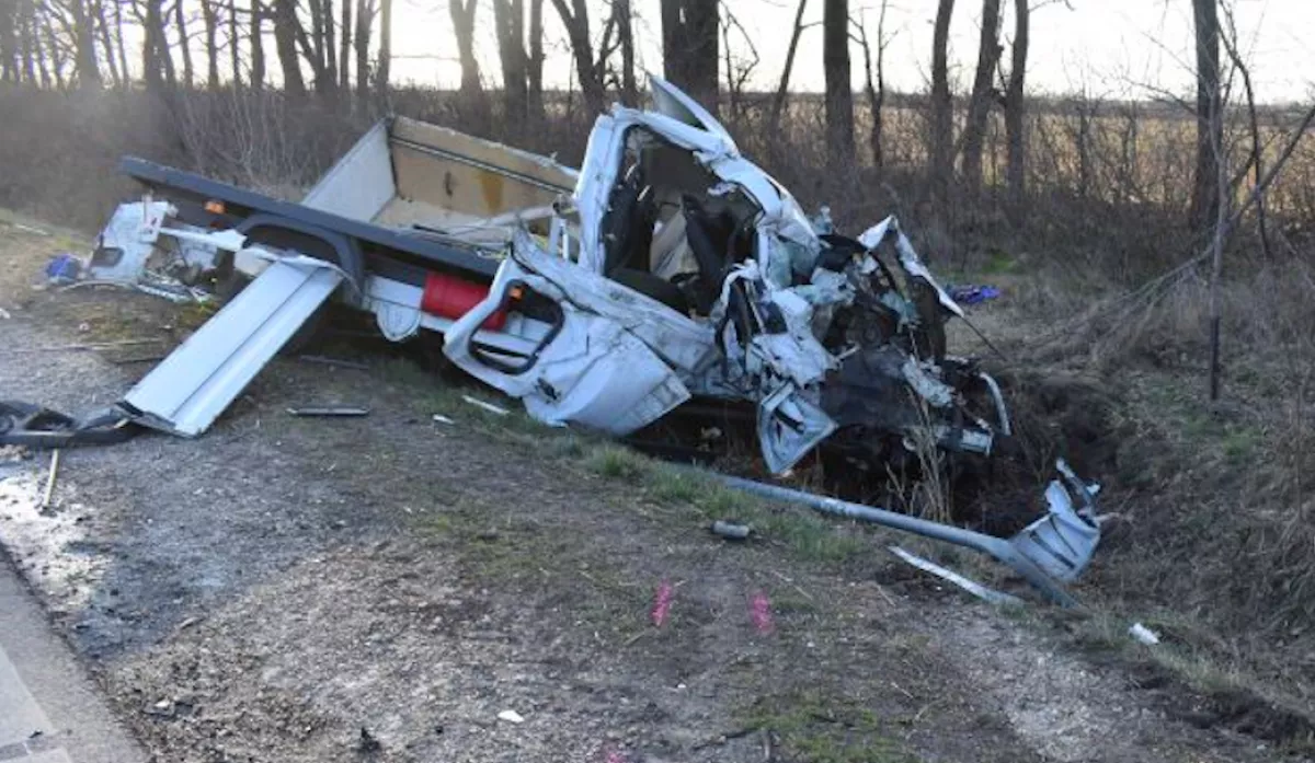 Horror az 55-ösön: céges autóval száguldozott, kollégája halála szárad a lelkén - Fotók
