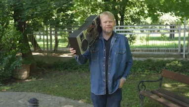 Videóra vették: bosszút állt a kollégáján az ATV riportere