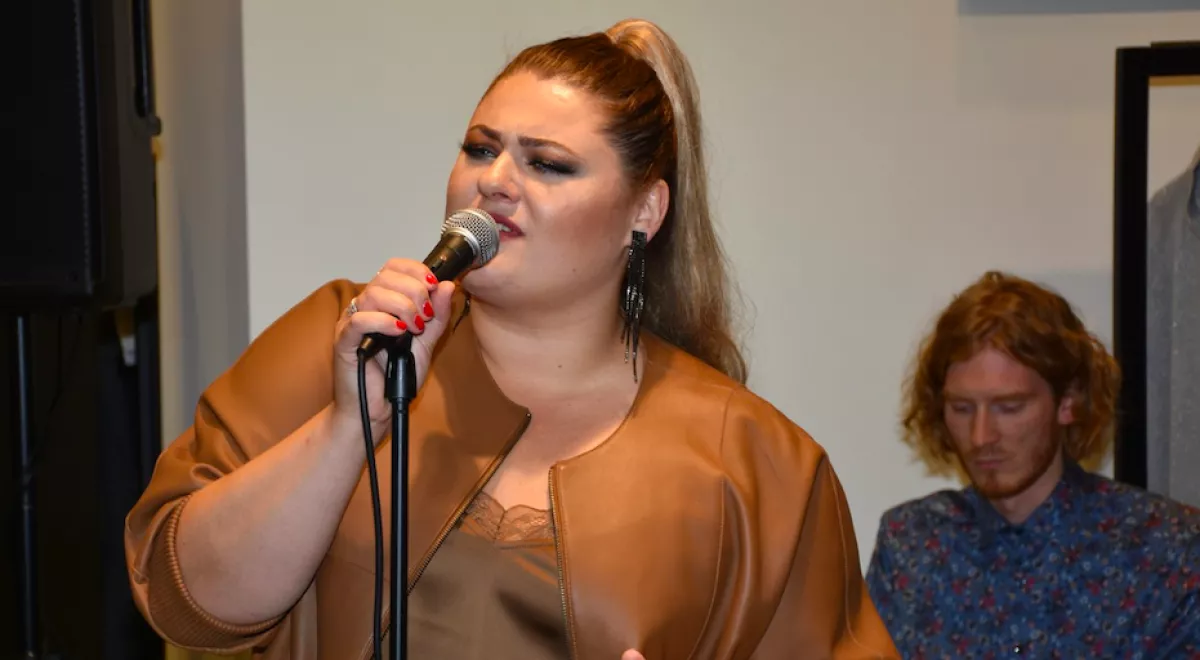 130 kilót fogyott a tehetségkutatóban feltűnt lány - Friss képein egy Insta-bomba - Fotók