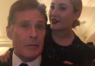 Szégyentelen fotók David Hasselhoff ducimodell lányáról: megőrülnek érte a neten - Fotók