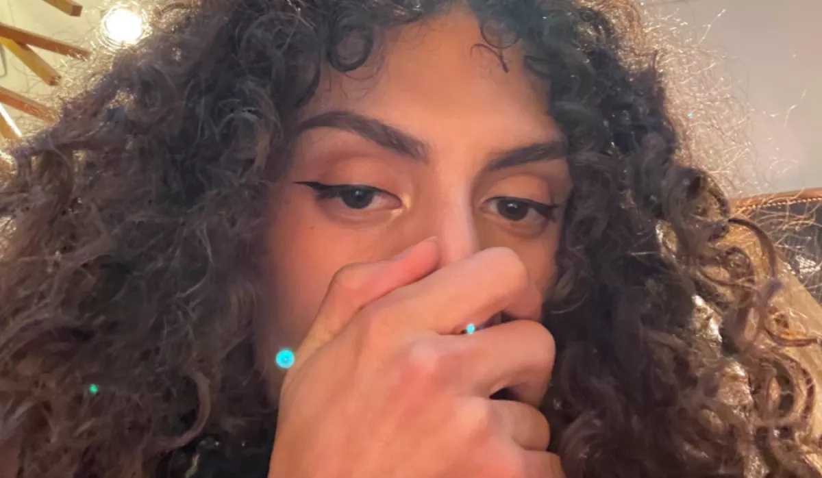 Kifizettette a pultos a kávékat a férfival: amikor rájött, mekkorát hibázott, kiverte a víz - Videó