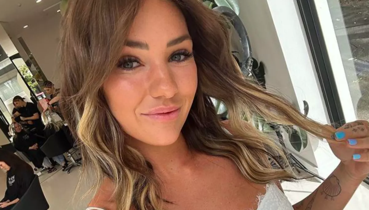 Felfordult a gyomra a lánynak, amikor a rájött, ki a legjobb kuncsaftja - Fotók