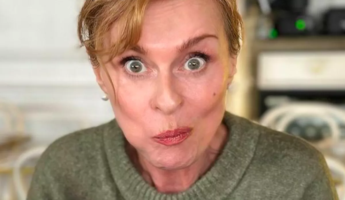 34 éve az egész világ az ő dalát énekelte: ma senki nem ismeri fel ezt az 57 éves nőt