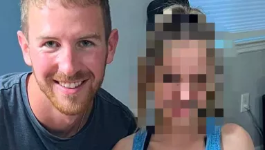 Úgy néz ki a 26 éves srác barátnője, mint egy gyerek - Szétszedik a trollok - Fotók