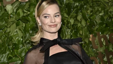 Gotham Awards 2023: Margot Robbie gótikus szettben lopta el a showt - Fotók