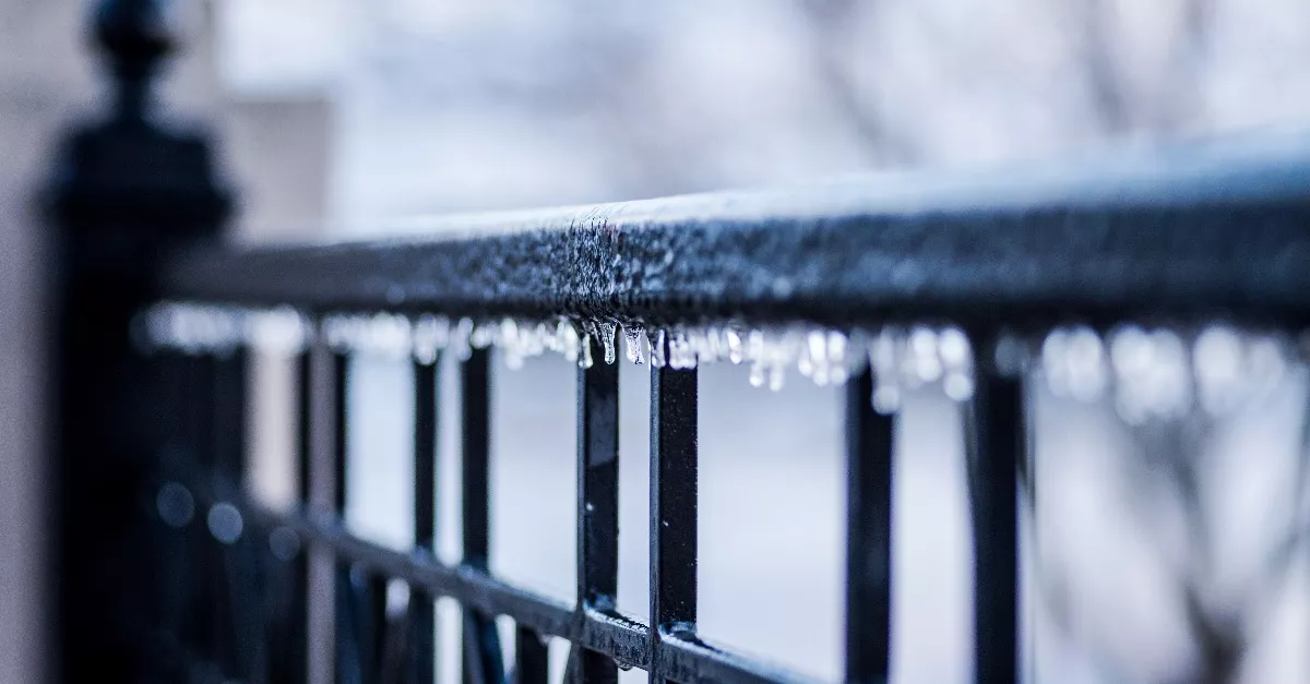 Brutális ónos eső érkezik: ezekre a vármegyékre adtak ki riasztást