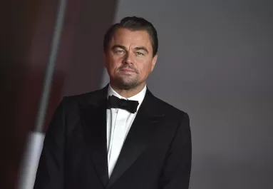 30 éve a nővérével kavart: nem akárkire repült rá Leonardo Dicaprio - Fotók