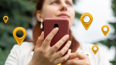 Telefonján keresztül kémkedett az anya a fia után: a szálak Gabi tanárnőig vezettek