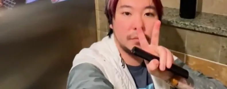 Videó: így bosszulta meg a srác, hogy kidobta a főbérlője