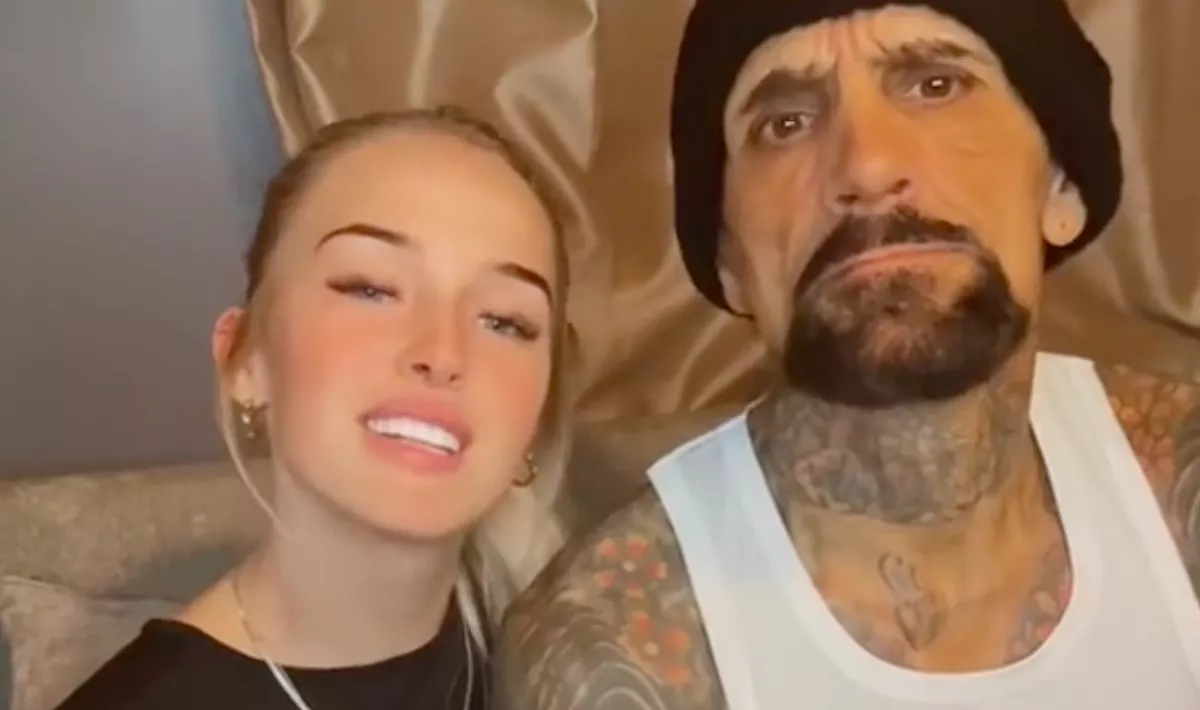 Trollok céltáblái: ezt a 60 éves férfit szereti a 18 éves fitnesz-infulenszer - Fotók