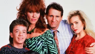 Peggy Bundy 70 lett - Így néznek ki a Rém rendes család sztárjai ma - Fotók