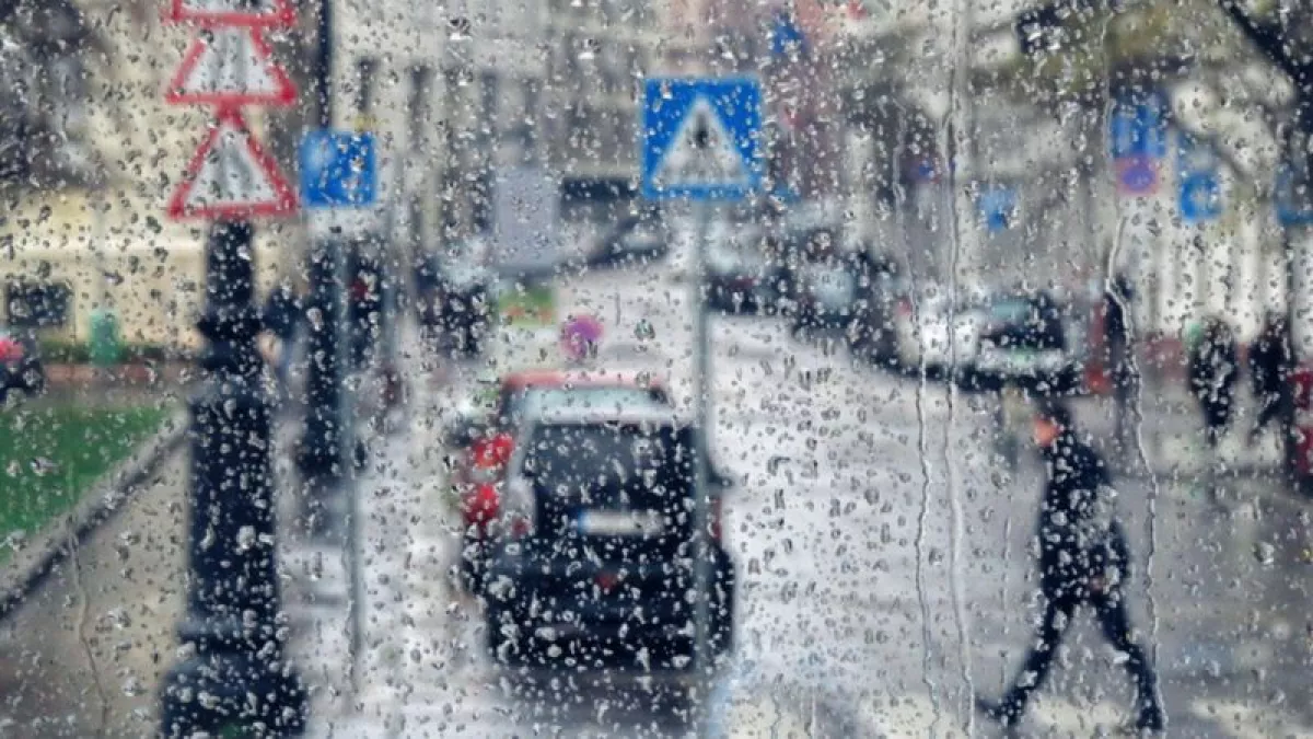 Eső, ónos eső, sűrű köd, havazás: 6 vármegyére adtak ki riasztást