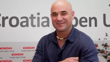 "Daddy Rock" - Elárulta különös nyakláncának titkát Andre Agassi - Fotók