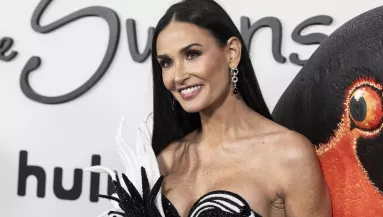 Friss képet osztott meg Demi Moore a nagybeteg Bruce Willisről