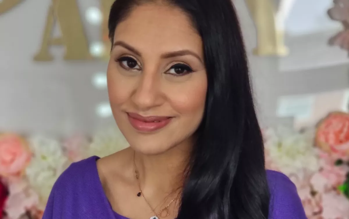 Éveken át élt online kapcsolatban ez a nő: aztán kiderült, ki a másik fél