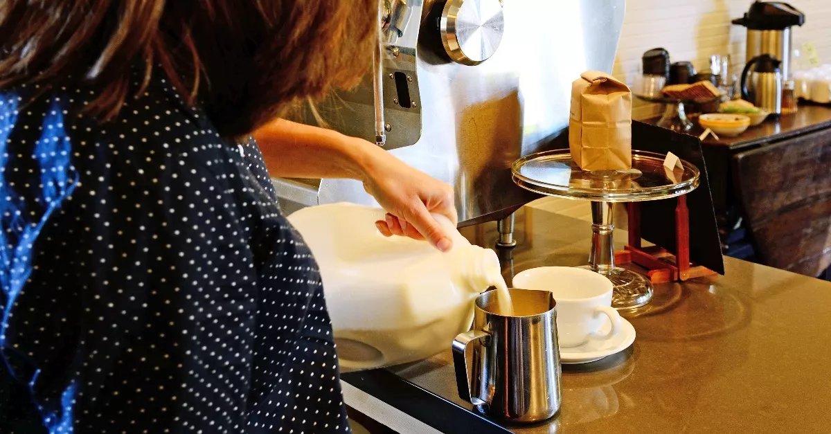 3,6 milliós borravalót kapott a pincérnő: ami ezután történt, felháborítja a világot - Fotók