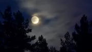 Vihar Hold: rendkívüli hétvége vár erre a 3 csillagjegyre