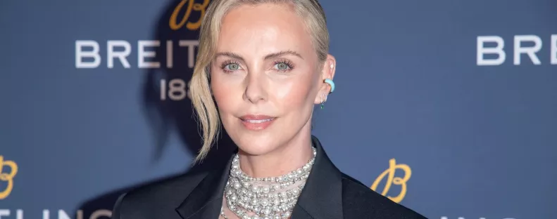 1, 3 milliárdért árulja Charlize Theron az otthonát: a nők megőrülnek a képektől - Fotók
