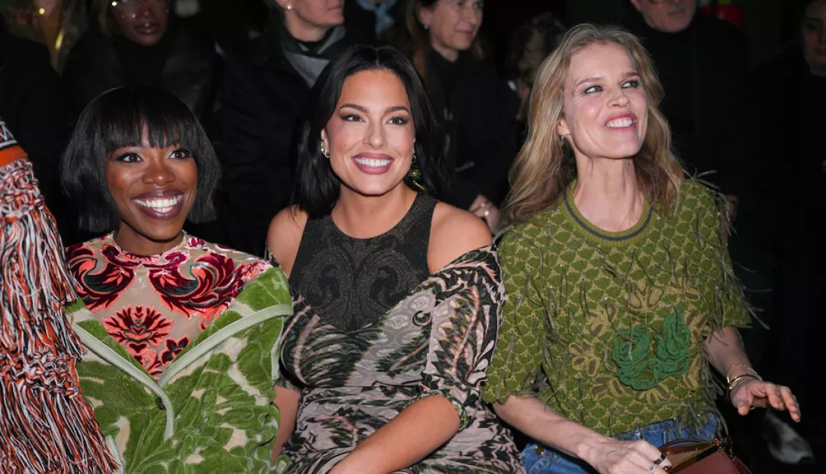 Sztárok a Milánói Fashion Weeken: Bella Thorne meztelenruhája kiverte a biztosítékot - Fotók