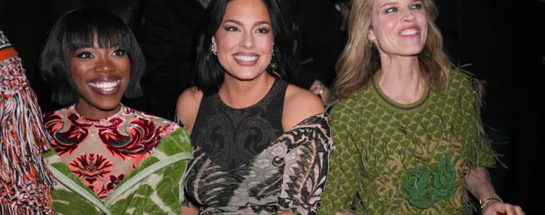 Sztárok a Milánói Fashion Weeken: Bella Thorne meztelenruhája kiverte a biztosítékot - Fotók