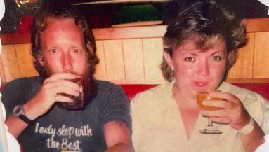 Évtizedekig nem védekezett a férfi a nap ellen: így néz ki ma - Fotó