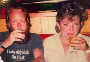 Évtizedekig nem védekezett a férfi a nap ellen: így néz ki ma - Fotó