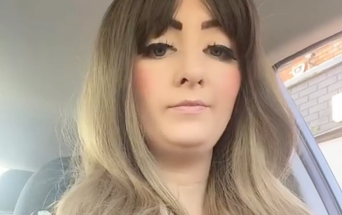 Lefeküdt aludni a lány az olasz nyaraláson: amikor felébredt, már nem volt egyedül - Videó