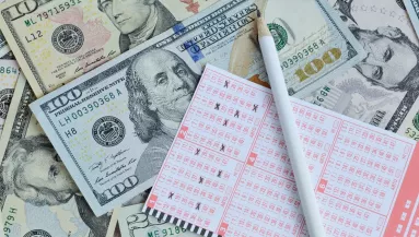 Nyomozás indult: ez a 69 éves nő túl gyakran nyert a lottón