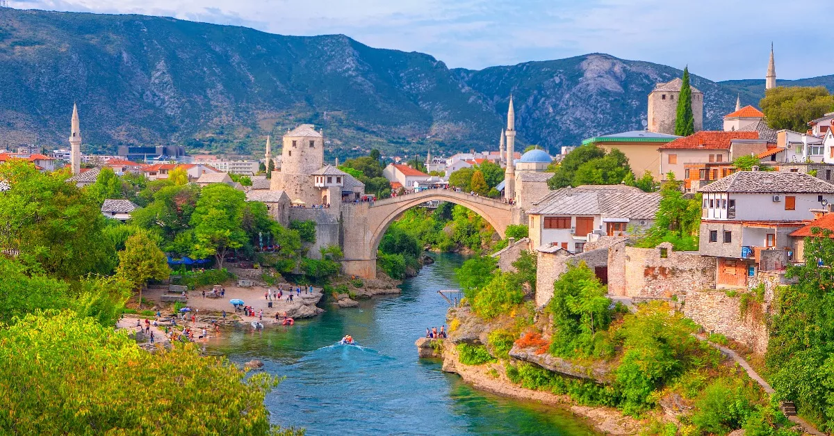 Távol a tömegtől: 3 tuti üdülőhely nyárra Európában - Fotók