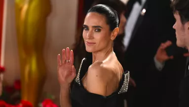 Jobb, mint a botox: ez a 3 szemöldökforma éveket fiatalít rajtad - Fotók