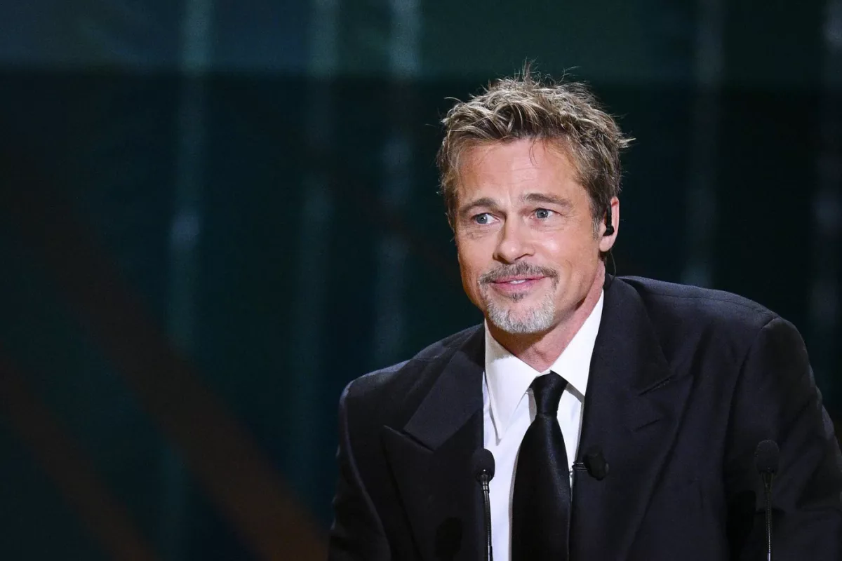 Ebbe a villába költözik Brad Pitthez a 17 éves lánya, Shiloh - Fotók