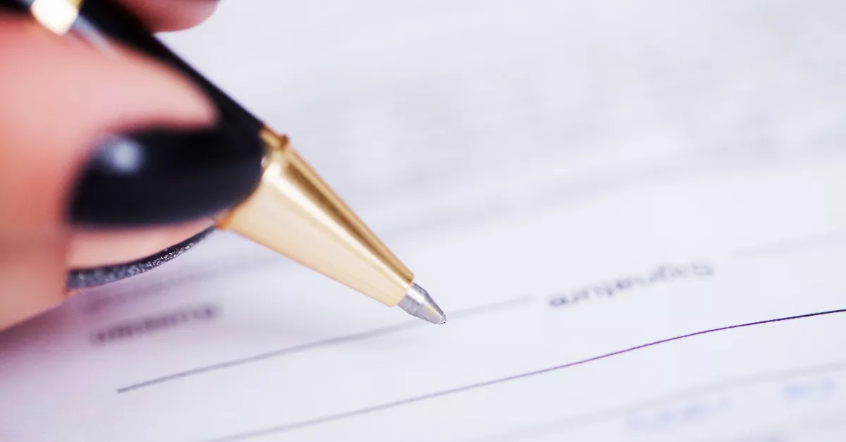 Aláírása buktatja le a nárcisztikust: erre figyelj, hogy felismerd!