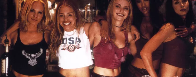 Mi lett a Sakáltanya szexi sztárjaival? - Így néznek ki ma - Fotók