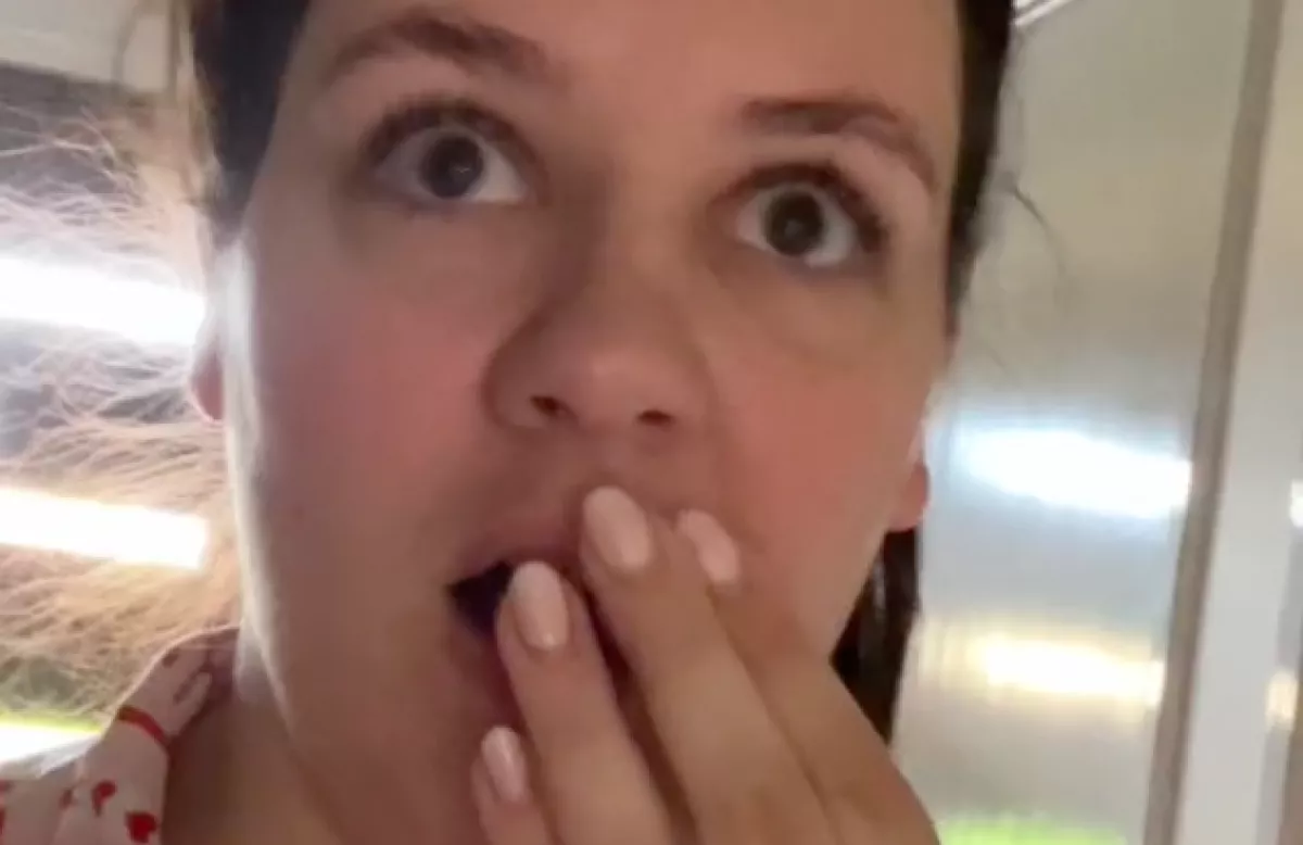 Felébredt reggel az anya: amikor kiment a konyhába, majdnem megállt a szíve - Videó