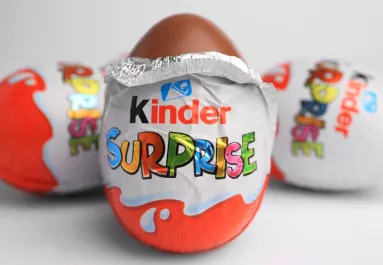 Talált pénz - Milliókat is kifizetnek ezekért a Kinder-tojás figurákért