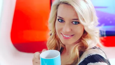 Autóval hajtott az ATV műsorvezetőjébe Tasnádi Péter a II. kerületben