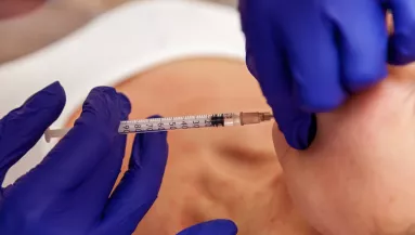 Kiderült: a felkapott szépészeti beavatkozás útján is terjed a HIV-vírus