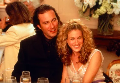 Carrie Bradshaw szexi udvarlója volt a Szex és New Yorkban: így néz ki Aidan 62 évesen - Fotók