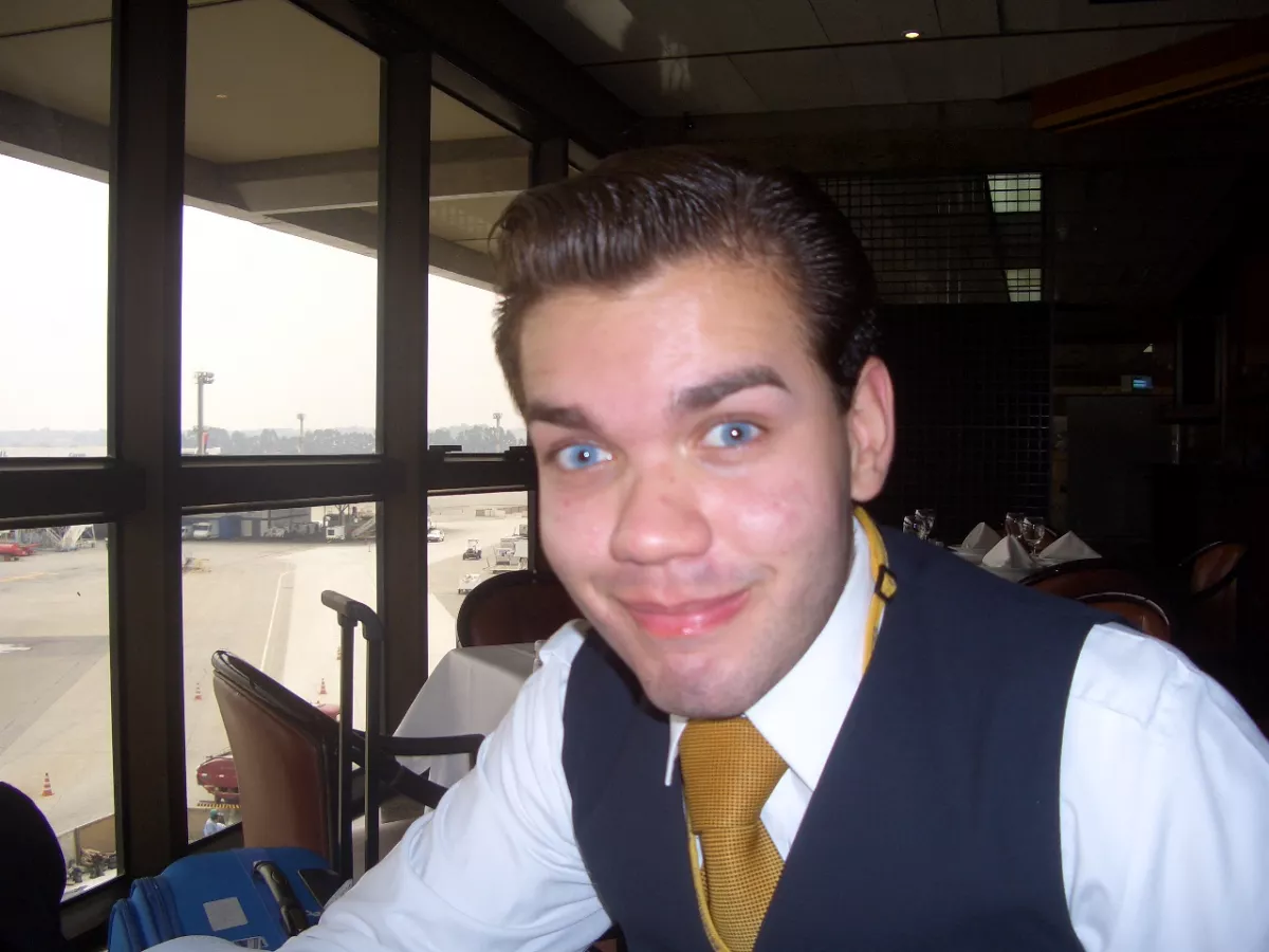 Darabjaira hullik lassan a Barbievá operált egykori Ken baba - Fotók