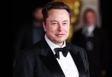 Elon Musk vs tini: 720 millióra perel a Tesla egy 14 éves srácot