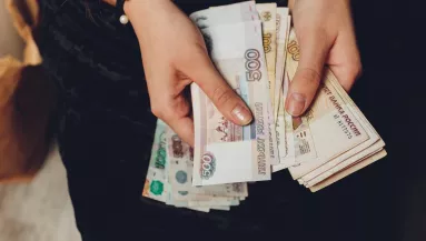 Váratlan pénzeső áztatja ronggyá májusban ezt a 3 csillagjegyet