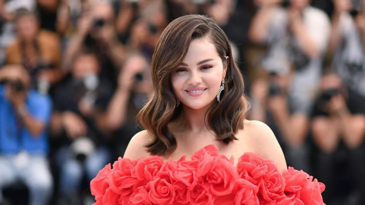 Meztelen szettek: így gáláznak a sztárok Cannes-ban - Fotók