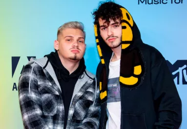 Itt az igazság az Azahriah-jegyekkel kapcsolatban - Így már más a helyzet