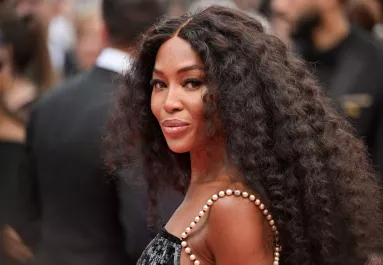 Furcsa szokás: ezt kapják Naomi Campbell gyerekei reggelire