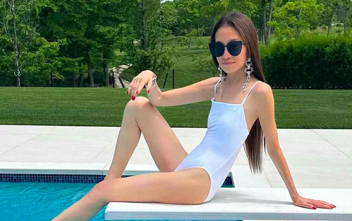 Bikinis képével döbbenti meg a világot a 74 éves Vera - Alig néz ki 30-nak - Fotó