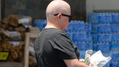 Haja sincs már: az életéért küzd a Baywatch bombázója - Fotók