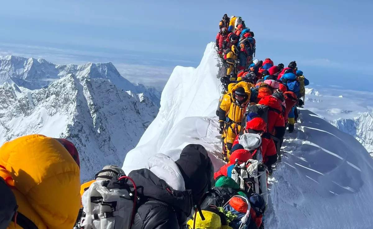 Hátborzongató dolgokat talált a hadsereg a Mount Everest-en - elkezdődött a nagytakarítás