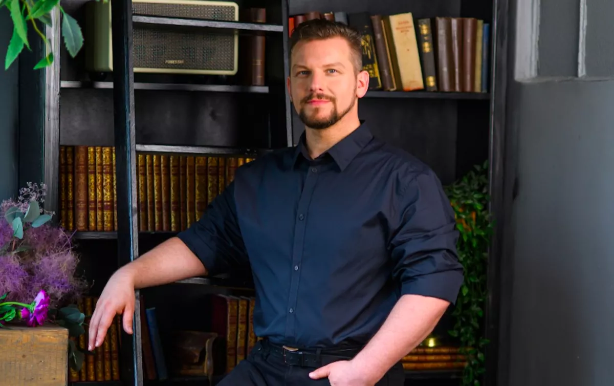 Körbe kürtölte az Operettszínházat egy nő: ő a híres magyar színész felesége - Fotók